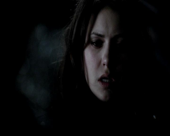 VampireDiariesWorld-dot-org_4x21ShesComeUndone1920.jpg