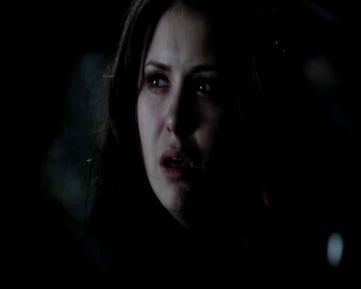 VampireDiariesWorld-dot-org_4x21ShesComeUndone1921.jpg