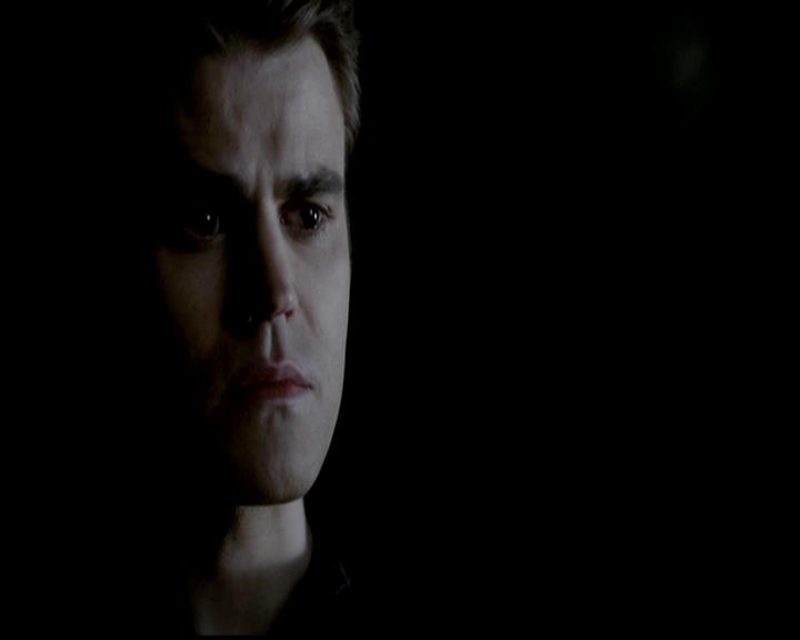 VampireDiariesWorld-dot-org_4x21ShesComeUndone1925.jpg