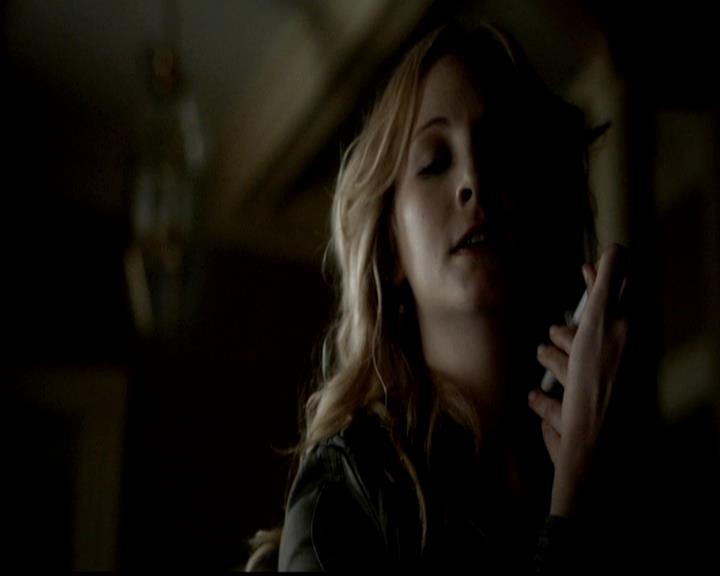 VampireDiariesWorld-dot-org_4x21ShesComeUndone1941.jpg