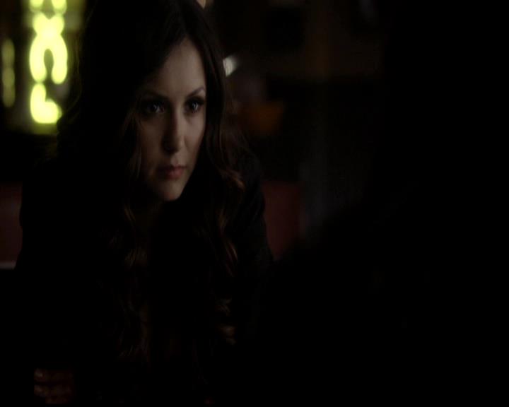 VampireDiariesWorld-dot-org_4x21ShesComeUndone2113.jpg