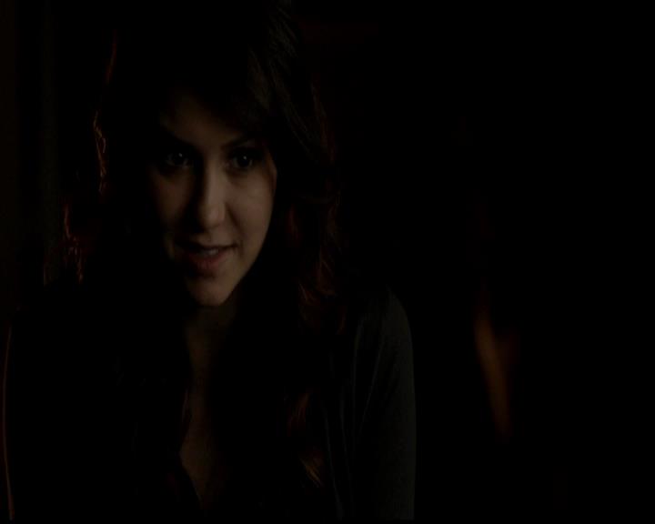 VampireDiariesWorld-dot-org_4x21ShesComeUndone2222.jpg