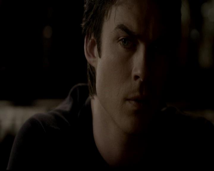 VampireDiariesWorld-dot-org_4x21ShesComeUndone2237.jpg