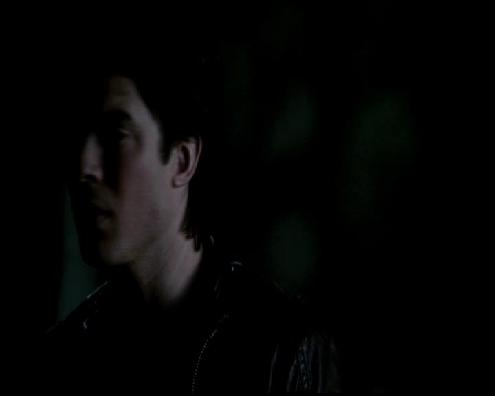 VampireDiariesWorld-dot-org_4x22TheWalkingDead1874.jpg