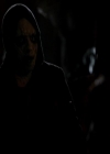 VampireDiariesWorld-dot-org_4x22TheWalkingDead1212.jpg