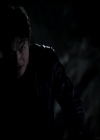 VampireDiariesWorld-dot-org_4x22TheWalkingDead1715.jpg