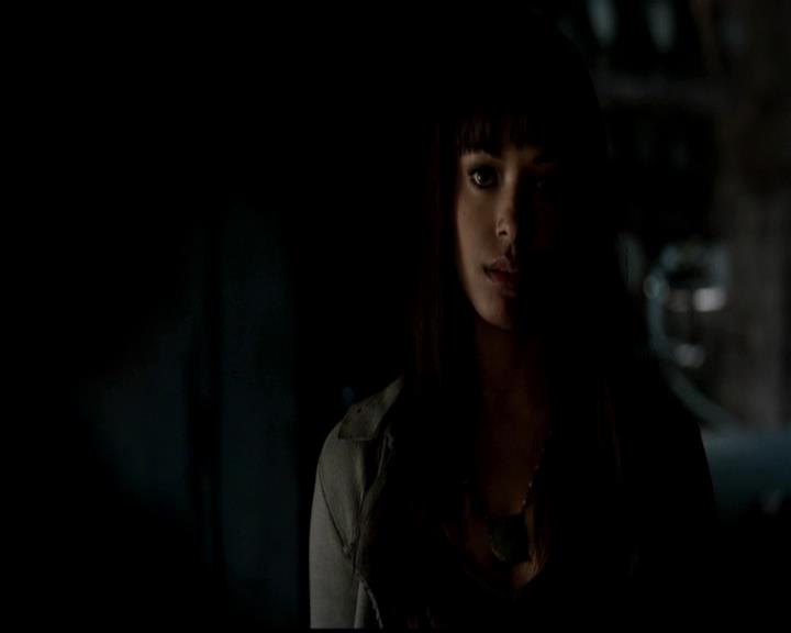 VampireDiariesWorld-dot-org_4x23Graduation0180.jpg