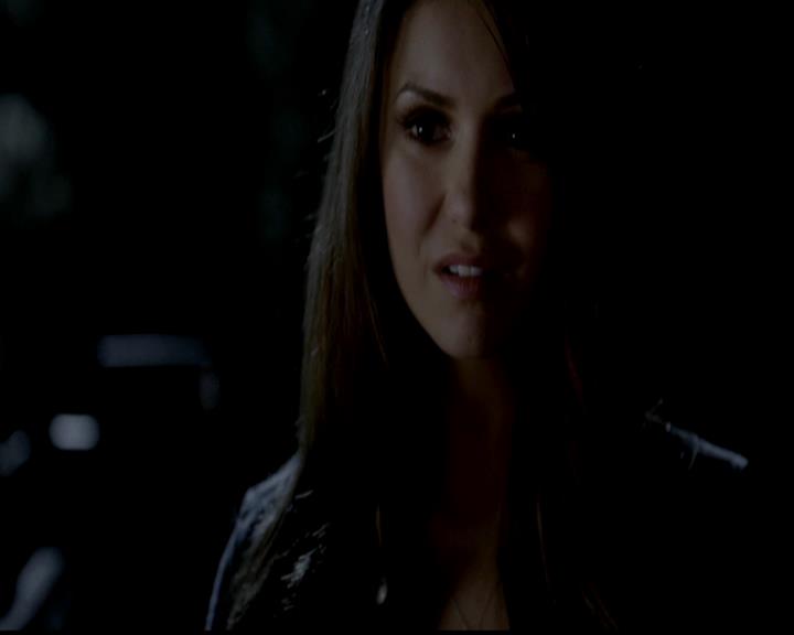 VampireDiariesWorld-dot-org_4x23Graduation2203.jpg