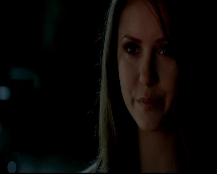 VampireDiariesWorld-dot-org_4x23Graduation2223.jpg