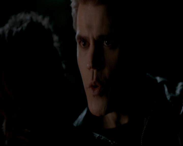 VampireDiariesWorld-dot-org_4x23Graduation2253.jpg