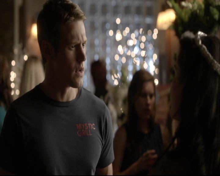 VampireDiariesWorld-dot-org_DeletedScenes-4x09OComeAllYeFaithful0058.jpg