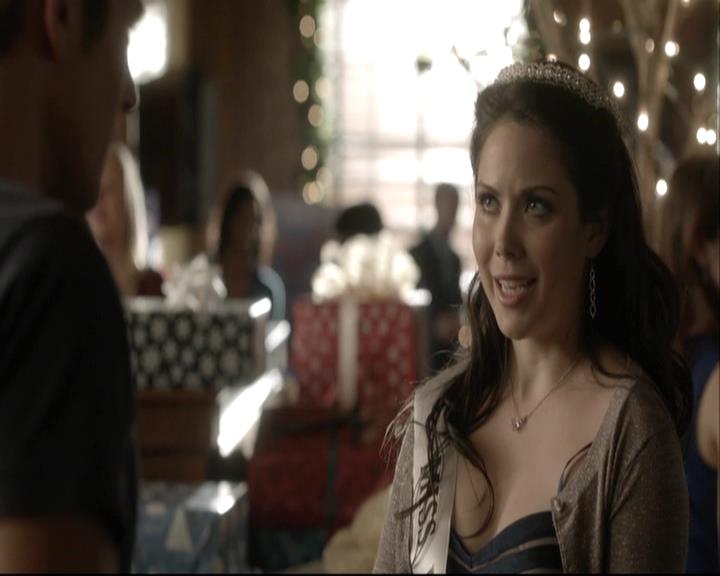 VampireDiariesWorld-dot-org_DeletedScenes-4x09OComeAllYeFaithful0060.jpg