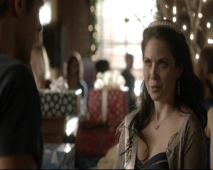 VampireDiariesWorld-dot-org_DeletedScenes-4x09OComeAllYeFaithful0061.jpg