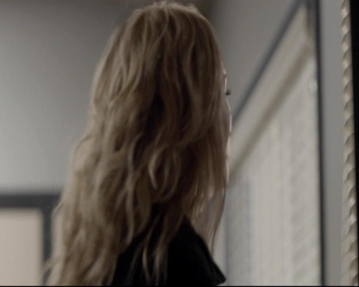 VampireDiariesWorld-dot-org_DeletedScenes-4x10AfterSchoolSpecial0001.jpg