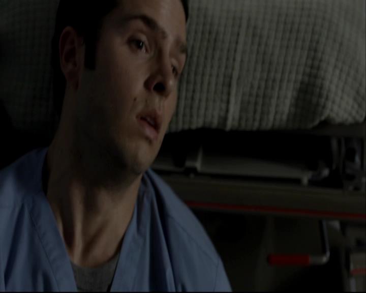 VampireDiariesWorld-dot-org_DeletedScenes-4x22TheWalkingDead0046.jpg