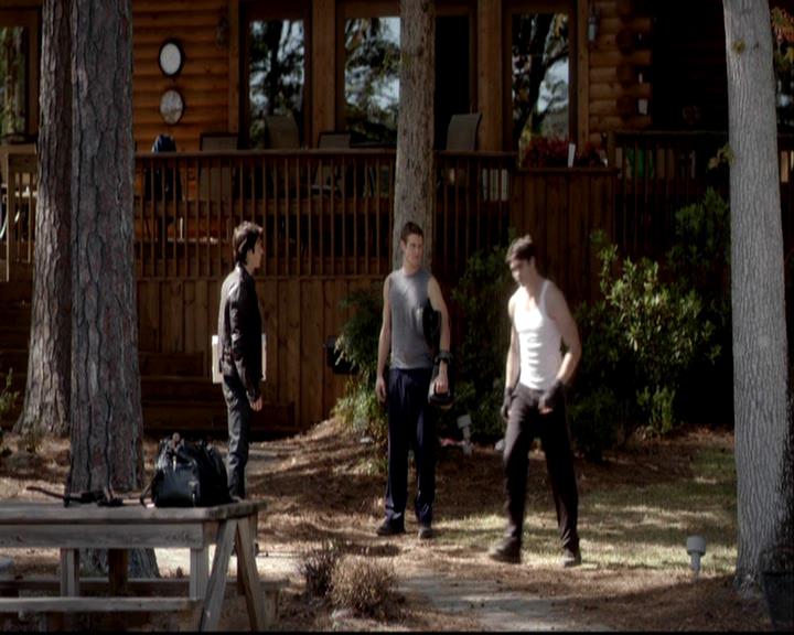 VampireDiariesWorld-dot-org_InkingTheBrotherhoodTheHuntersMark0178.jpg