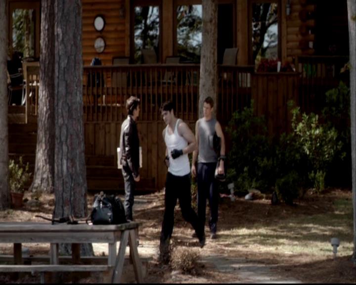 VampireDiariesWorld-dot-org_InkingTheBrotherhoodTheHuntersMark0179.jpg