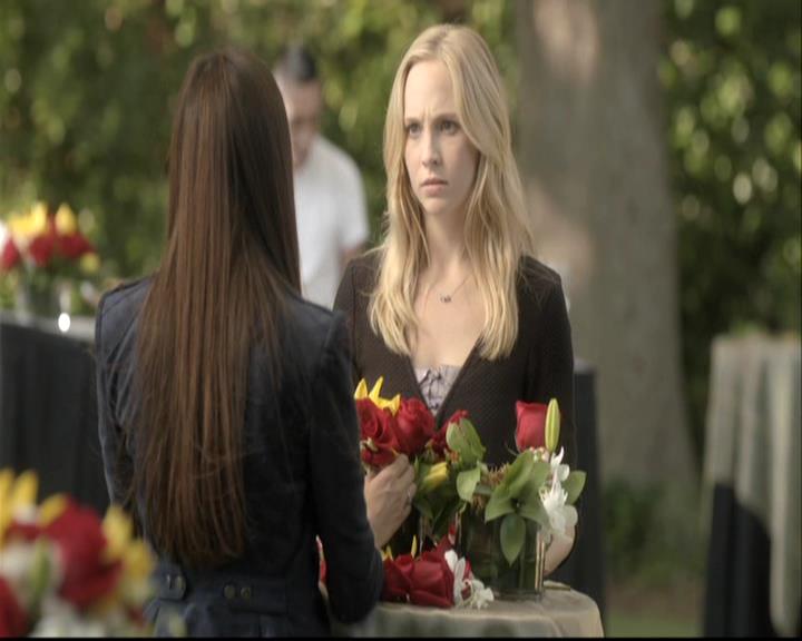 VampireDiariesWorld-dot-org_S5-SecondBite-GagReel0054.jpg