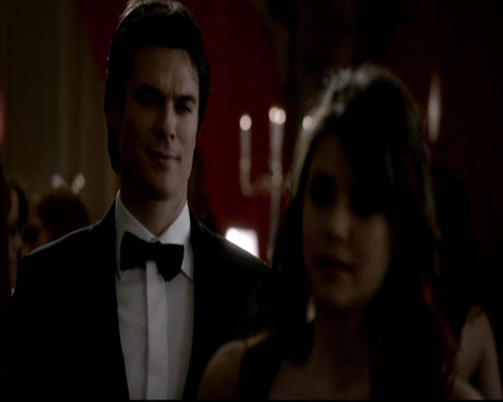 VampireDiariesWorld-dot-org_TheEvolutionOfElenaGilbert0335.jpg