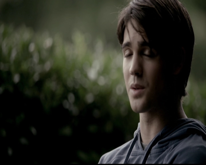 VampireDiariesWorld-dot-org_5x01IKnowWhatYouDidLastSummer0070.jpg