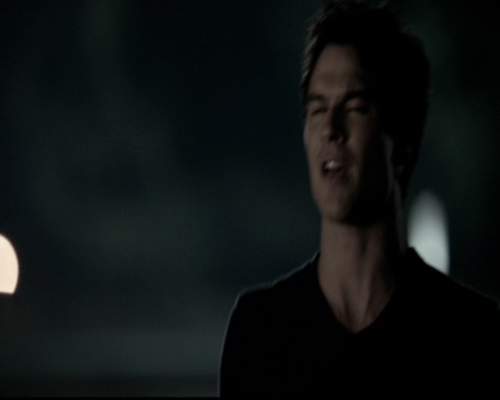 VampireDiariesWorld-dot-org_5x01IKnowWhatYouDidLastSummer2124.jpg