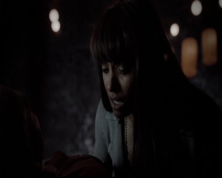 VampireDiariesWorld-dot-org_5x01IKnowWhatYouDidLastSummer2249.jpg