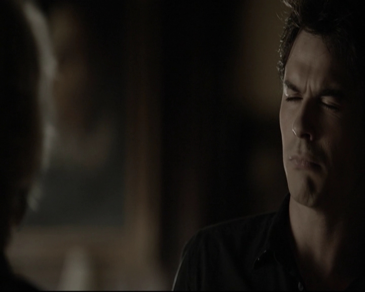 VampireDiariesWorld-dot-org_5x02TrueLies-deletedscenes0044.jpg