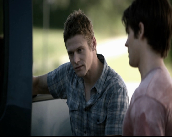 VampireDiariesWorld-dot-org_5x02TrueLies0702.jpg