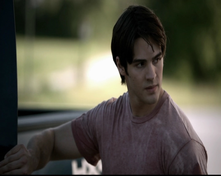 VampireDiariesWorld-dot-org_5x02TrueLies0706.jpg