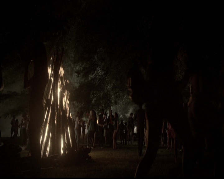 VampireDiariesWorld-dot-org_5x02TrueLies0904.jpg