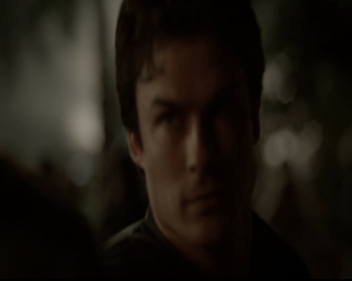 VampireDiariesWorld-dot-org_5x02TrueLies0923.jpg