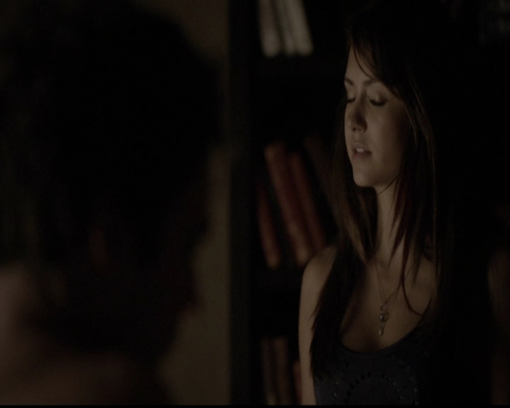 VampireDiariesWorld-dot-org_5x02TrueLies1335.jpg