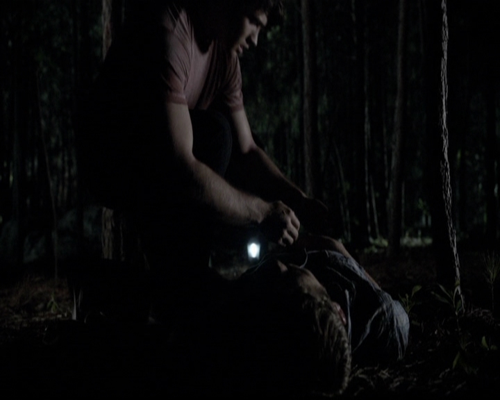 VampireDiariesWorld-dot-org_5x02TrueLies1575.jpg