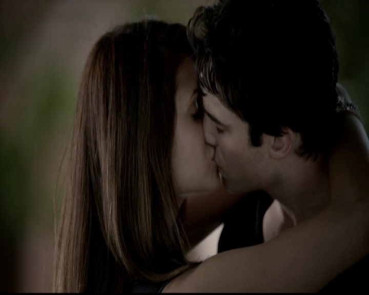 VampireDiariesWorld-dot-org_5x02TrueLies2207.jpg