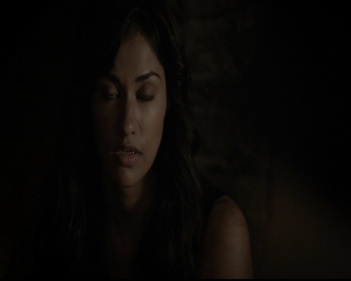 VampireDiariesWorld-dot-org_5x03OriginalSin1148.jpg