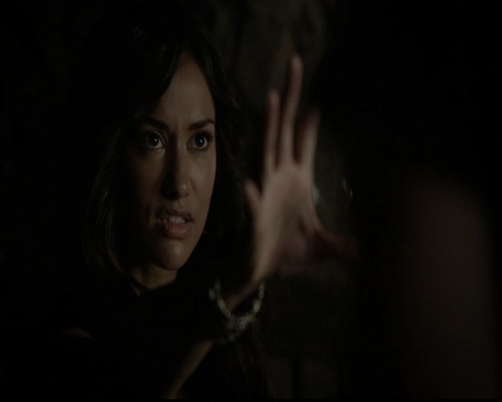 VampireDiariesWorld-dot-org_5x03OriginalSin1371.jpg