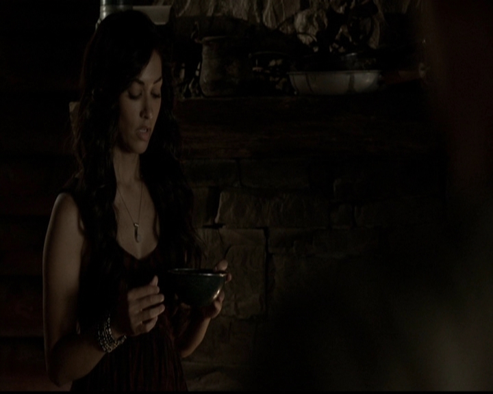 VampireDiariesWorld-dot-org_5x03OriginalSin1517.jpg