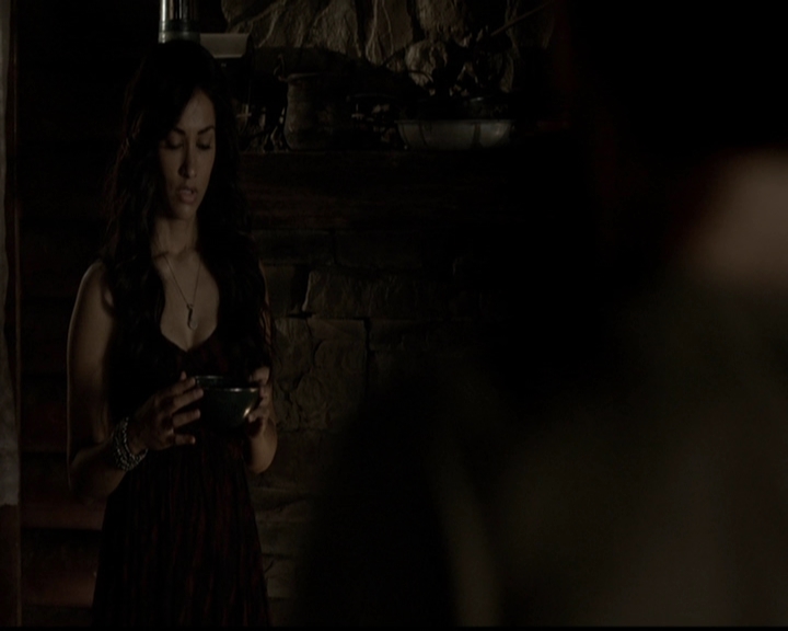 VampireDiariesWorld-dot-org_5x03OriginalSin1545.jpg