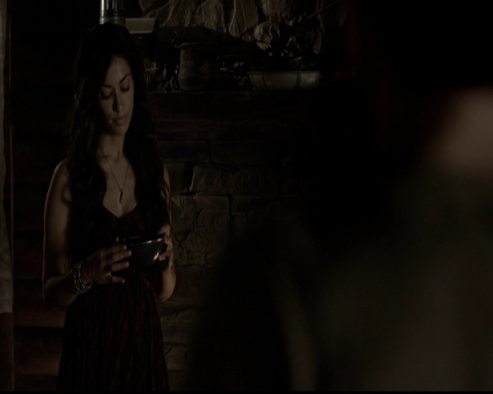 VampireDiariesWorld-dot-org_5x03OriginalSin1546.jpg