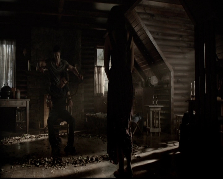 VampireDiariesWorld-dot-org_5x03OriginalSin1750.jpg