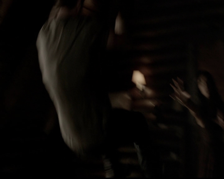 VampireDiariesWorld-dot-org_5x03OriginalSin1863.jpg