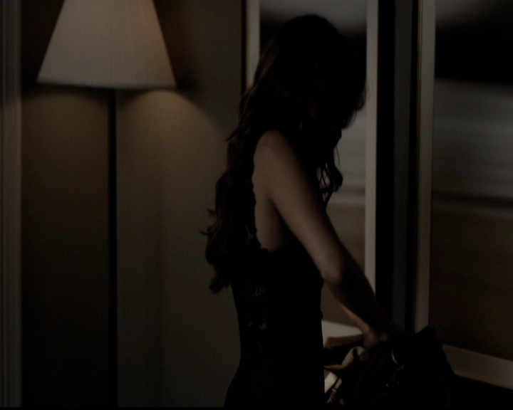 VampireDiariesWorld-dot-org_5x03OriginalSin1892.jpg