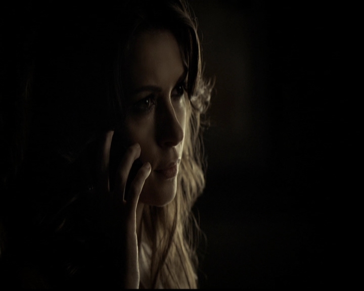 VampireDiariesWorld-dot-org_5x03OriginalSin1942.jpg