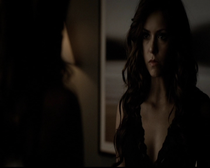 VampireDiariesWorld-dot-org_5x03OriginalSin1946.jpg