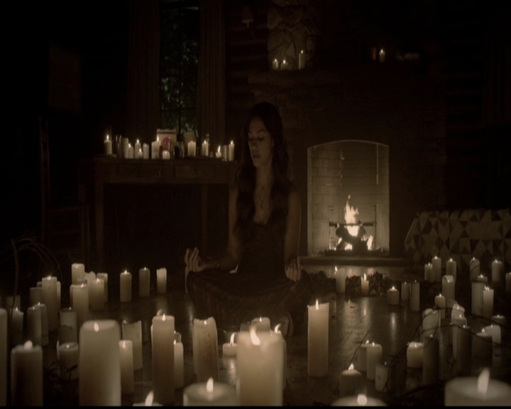 VampireDiariesWorld-dot-org_5x03OriginalSin1964.jpg