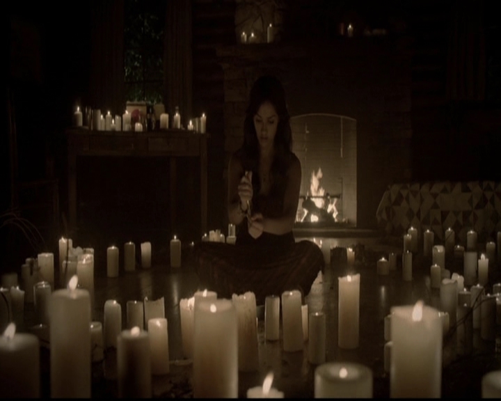 VampireDiariesWorld-dot-org_5x03OriginalSin1968.jpg