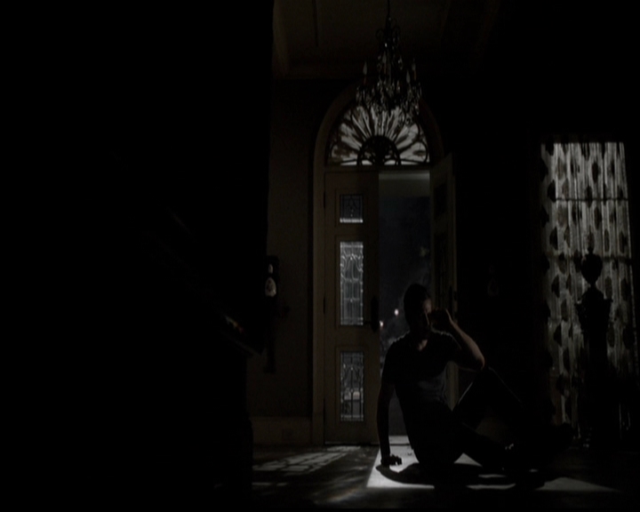 VampireDiariesWorld-dot-org_5x03OriginalSin2046.jpg