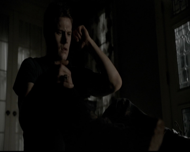 VampireDiariesWorld-dot-org_5x03OriginalSin2068.jpg