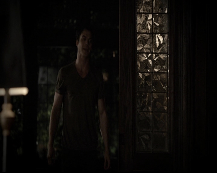 VampireDiariesWorld-dot-org_5x03OriginalSin2111.jpg