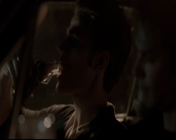 VampireDiariesWorld-dot-org_5x04ForWhomtheBellTolls0027.jpg